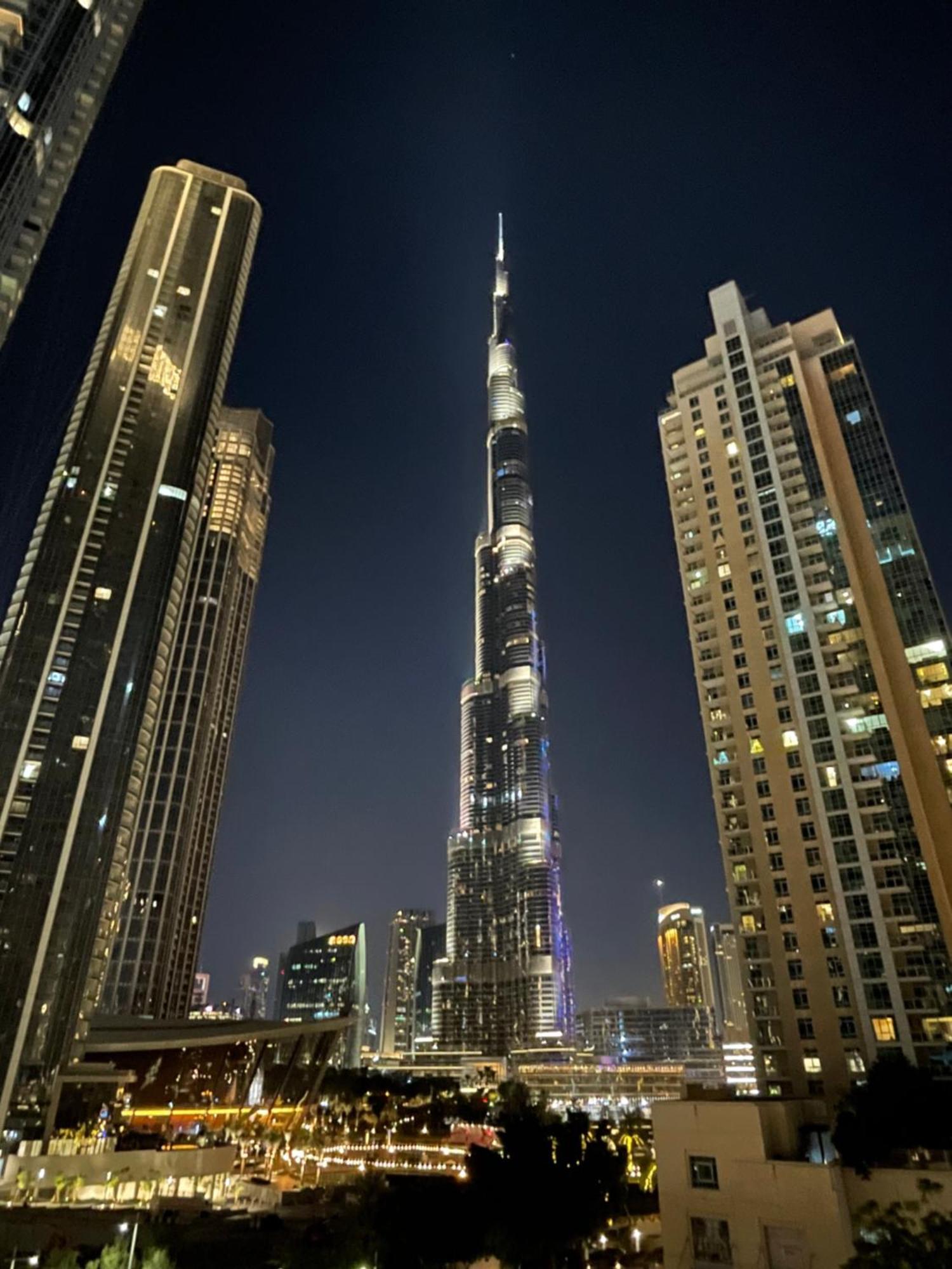 We Special - Half Off I High Floor L By Burj Khalifa & Dubai Mall I Pool L Gym