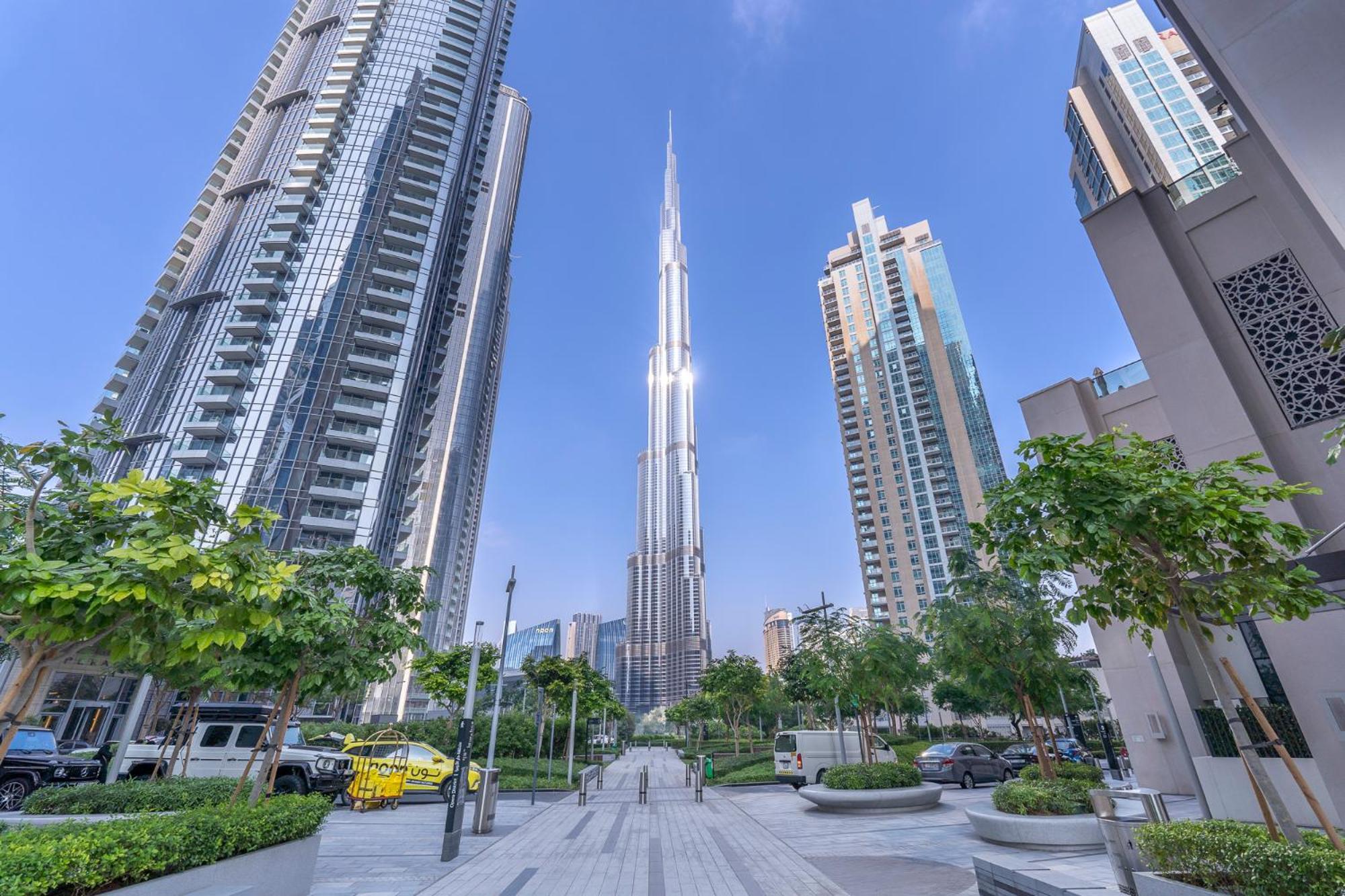 Chic Luxe 2br I High Floor L By Burj Khalifa & Mall I Pool L Gym Appartamento